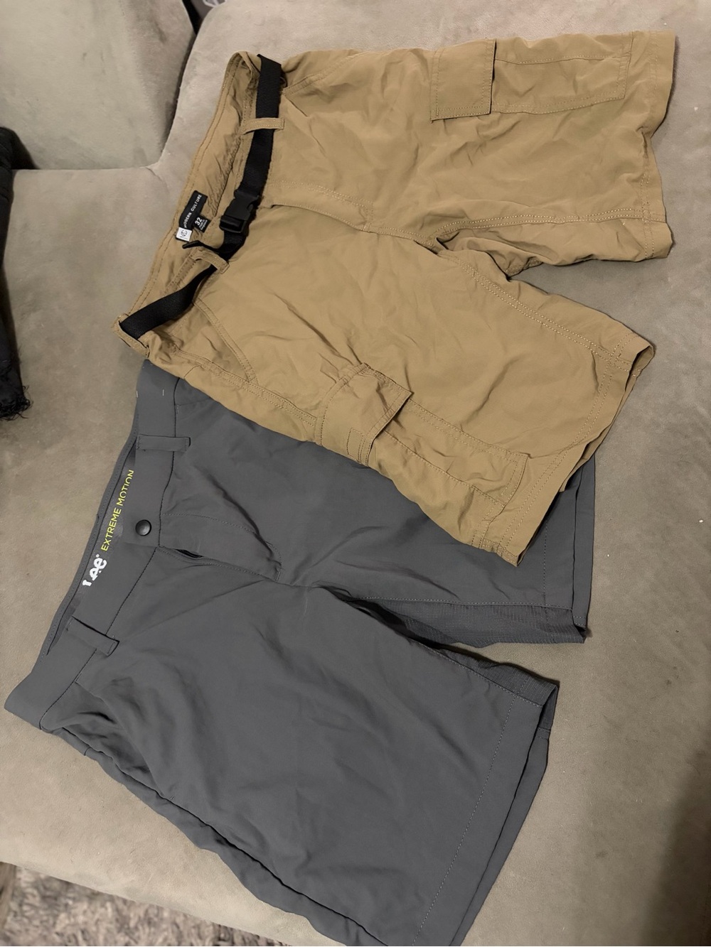 Lee Men's Gray Performance Shorts & Tan Cargo Shorts